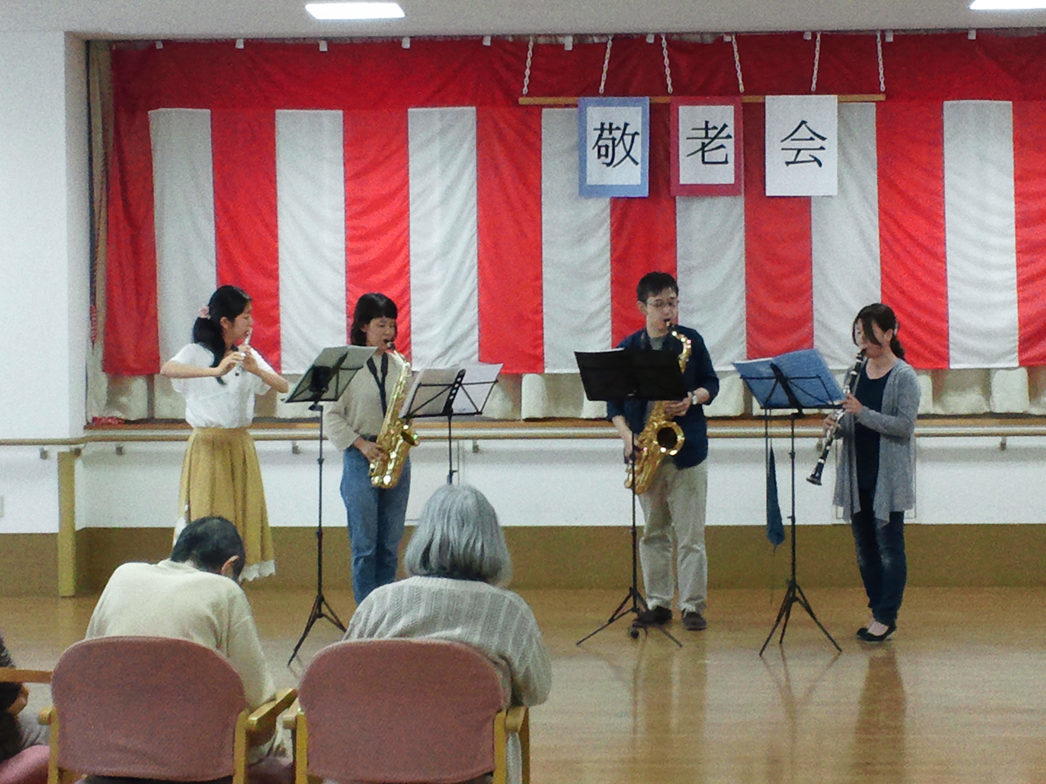 20160910あじさいガーデン伏見依頼演奏